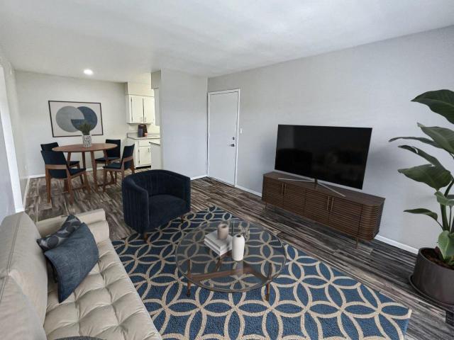 1 BR, 1 BA Apartment 3450 W Missouri Ave Unit 252, Phoenix, AZ 85017