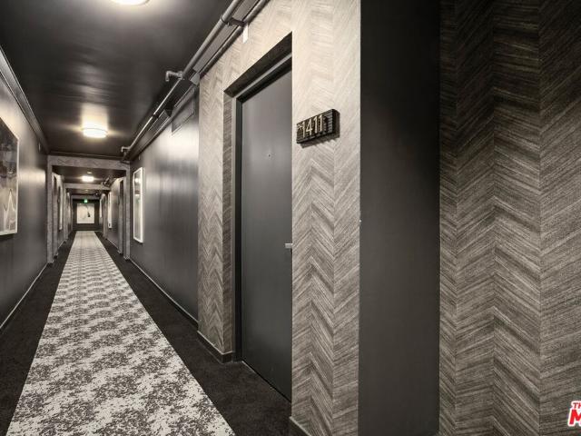 1 BR, 1 BA Apartment 3458 West 7th Street, Los Angeles, CA 90005