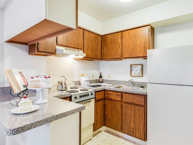 1 BR, 1 BA Apartment 34601 Elmwood Street Unit 308, Westland, MI 48185