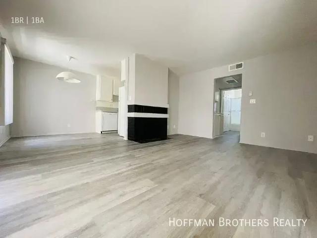1 BR, 1 BA Apartment 3462 Mentone Ave, Los Angeles, CA 90034