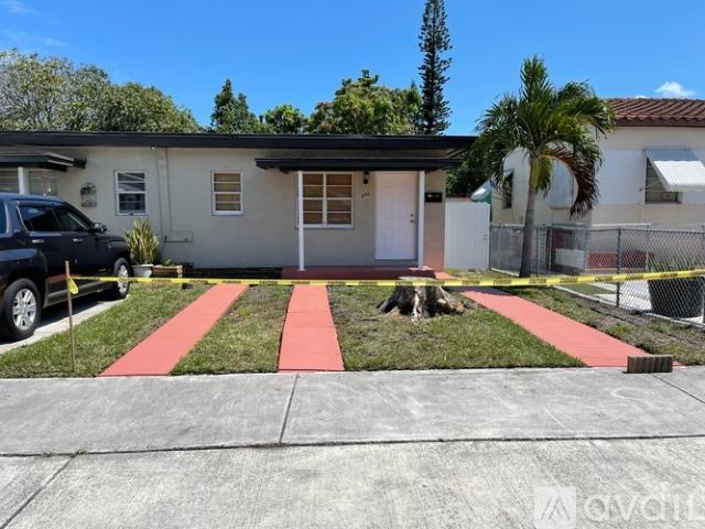 1 BR, 1 BA Apartment 348 E 15th St, Hialeah, FL 33010