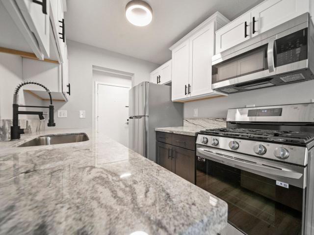1 BR, 1 BA Apartment 3501 Louisiana Avenue North Unit 107, Minneapolis, MN 55427