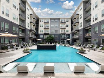 1 BR, 1 BA Apartment 3501 Ross Avenue Unit 2051, Dallas, TX 75204
