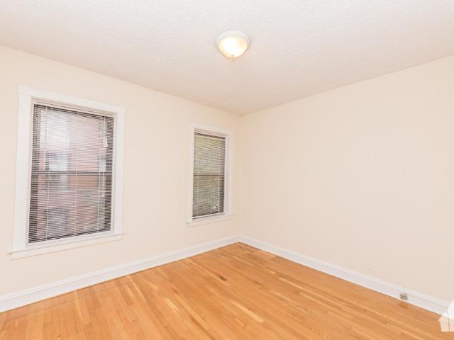 1 BR, 1 BA Apartment 3521 North Racine Avenue, Chicago, IL 60657