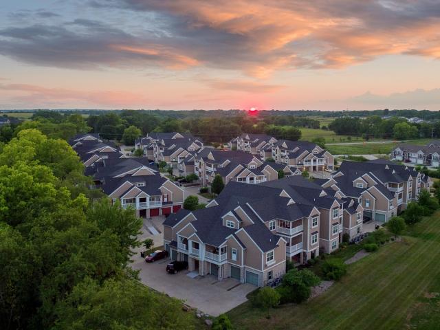 1 BR, 1 BA Apartment 355 88th Street Unit 07204, West Des Moines, IA 50266