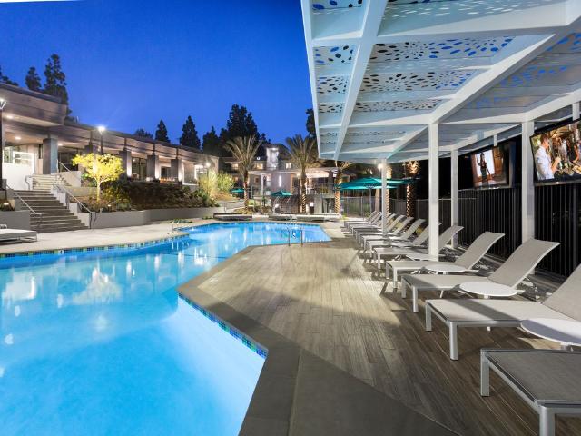 1 BR, 1 BA Apartment 3600 Barham Boulevard Unit 00Y 108, Los Angeles, CA 90068