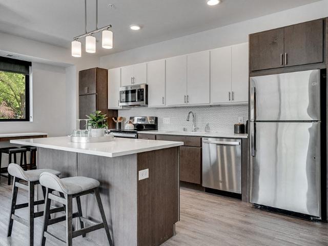 1 BR, 1 BA Apartment 3600 France Avenue N Unit 230, Minneapolis, MN 55422