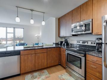 1 BR, 1 BA Apartment 3601 Park Center Blvd, St Louis Park, MN 55416