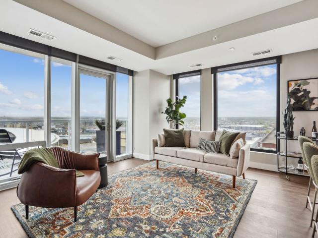 1 BR, 1 BA Apartment 360 N. 5th St. Unit 2316, Minneapolis, MN 55401