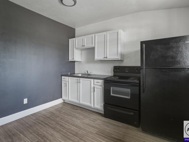 1 BR, 1 BA Apartment 3615 E Coronado Rd, Phoenix, AZ 85008