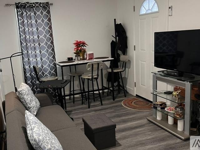 1 BR, 1 BA Apartment 3628 N Mountain View Ave, San Bernardino, CA 92405