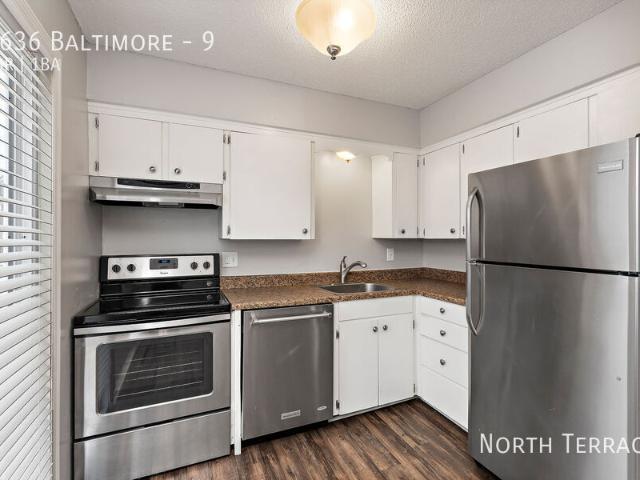 1 BR, 1 BA Apartment 3636 Baltimore, Kansas City, MO 64111
