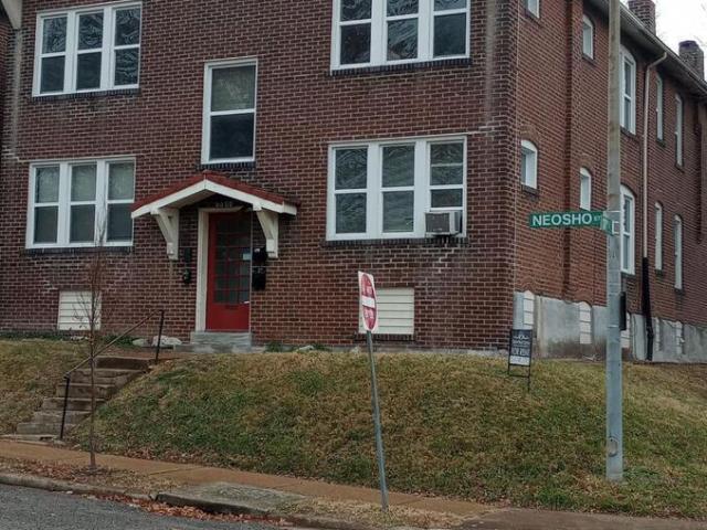 1 BR, 1 BA Apartment 3664 Neosho St, St. Louis, MO 63116