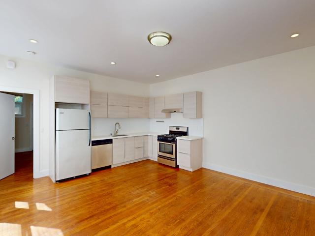 1 BR, 1 BA Apartment 3677 20th St, San Francisco, CA 94110