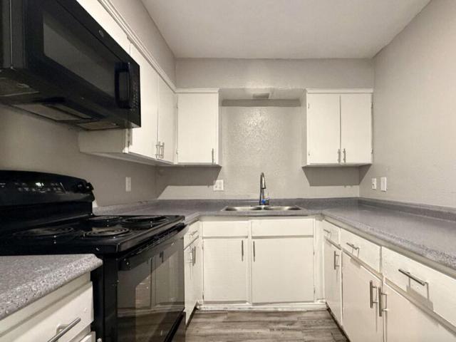 1 BR, 1 BA Apartment 3702 Legendary Lane Unit 209 LAMA, Dallas, TX 75224