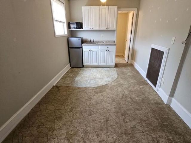 1 BR, 1 BA Apartment 3709 Winston Ave, Covington, KY 41015