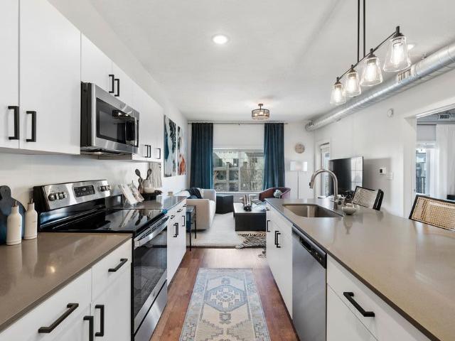 1 BR, 1 BA Apartment 371 South 200 West Unit 423, Salt Lake City, UT 84101