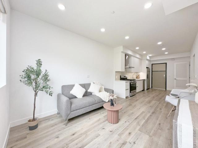 1 BR, 1 BA Apartment 3737 Motor Avenue Unit 405, Los Angeles, CA 90034