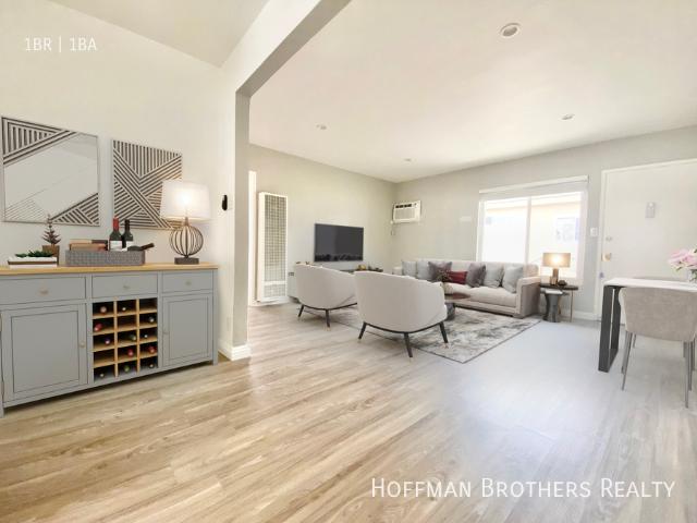 1 BR, 1 BA Apartment 3740 Westwood Blvd, Los Angeles, CA 90034