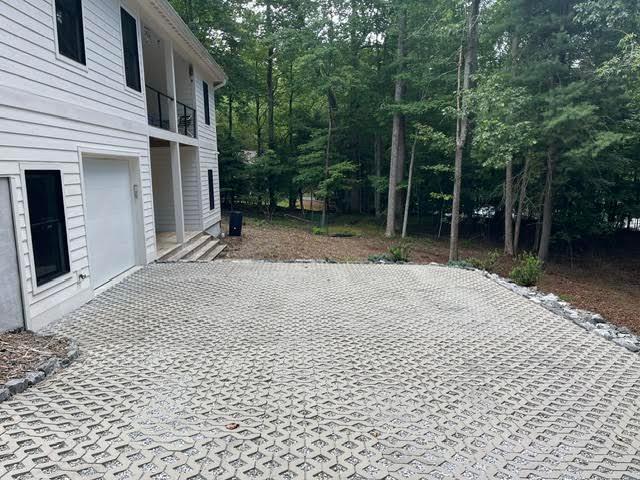 1 BR, 1 BA Apartment 3767 Laurel Park Highway, Laurel Park, NC 28739