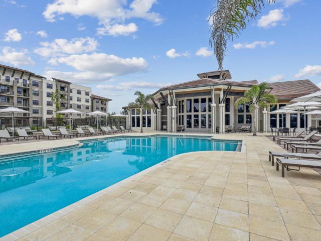 1 BR, 1 BA Apartment 3784 West 88th Street Unit 303, Hialeah, FL 33018