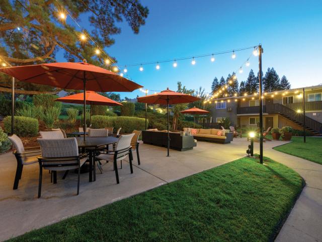 1 BR, 1 BA Apartment 3800 Vineyard Avenue Unit 3820E, Pleasanton, CA 94566