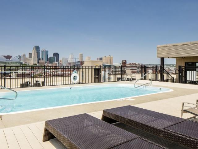1 BR, 1 BA Apartment 380 West 22nd Street Unit 806, Kansas City, MO 64108