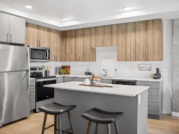 1 BR, 1 BA Apartment 3810 Riverfront Blvd Unit 608, Everett, WA 98201