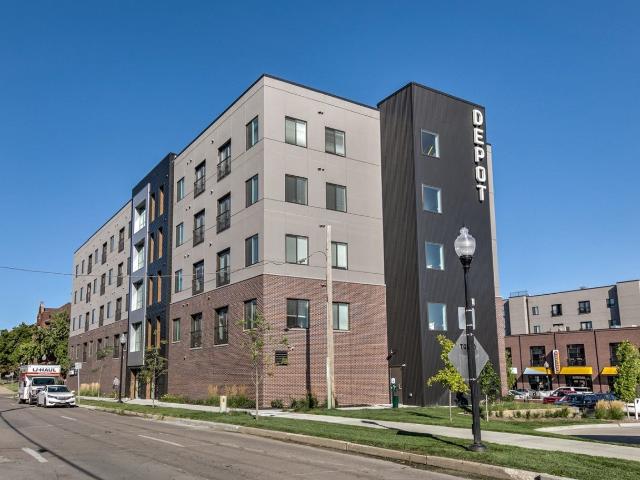 1 BR, 1 BA Apartment 3820 Harney St Unit 214, Omaha, NE 68131