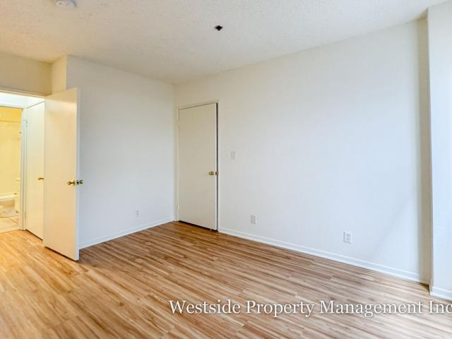1 BR, 1 BA Apartment 3848 Overland Ave Culver City, CA 90232
