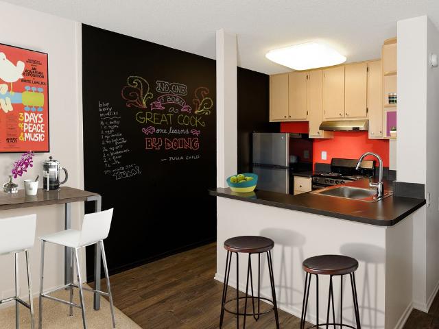 1 BR, 1 BA Apartment 3883 Ingraham Street Unit 00L L207, San Diego, CA 92109