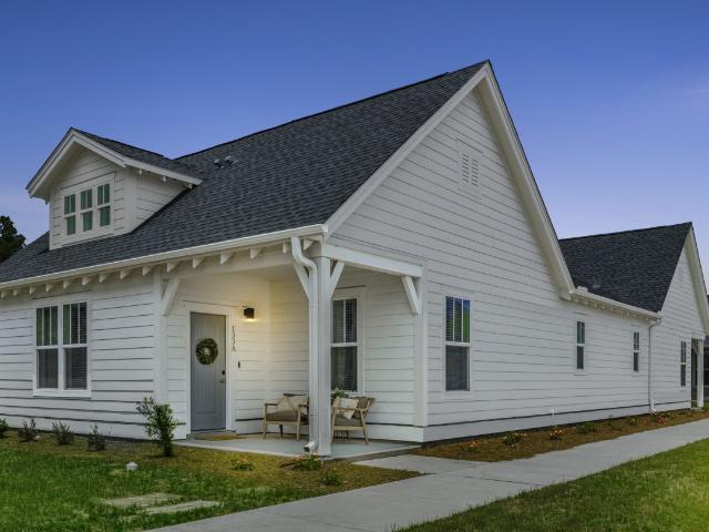 1 BR, 1 BA Apartment 388 Hinson Drive Unit 430 Ashby Street, Myrtle Beach, SC 29579