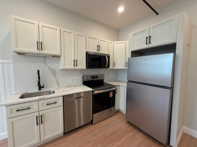 1 BR, 1 BA Apartment 38 42 Washington St Haverhill, MA 01832, Haverhill, MA 01832