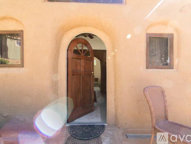 1 BR, 1 BA Apartment 3909 Arroyo Sorrento Road, San Diego, CA 92130