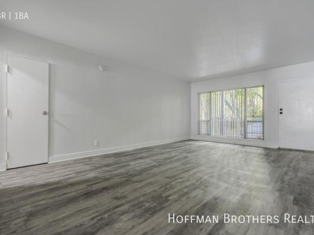 1 BR, 1 BA Apartment 3915 Stevely Ave, Los Angeles, CA 90008