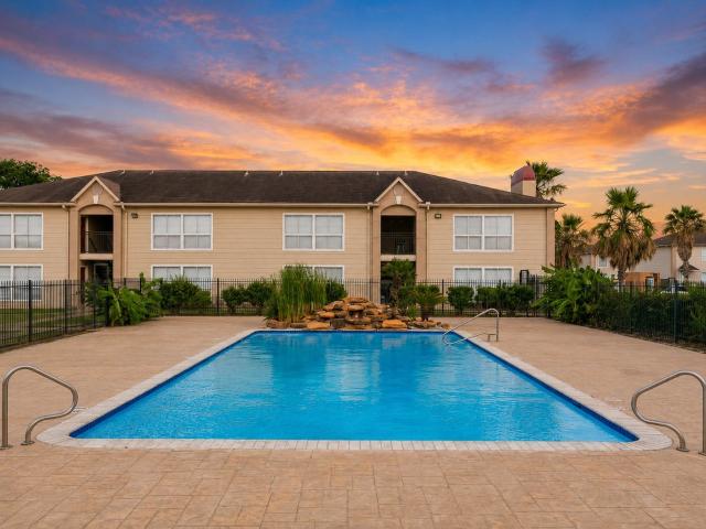 1 BR, 1 BA Apartment 3927 Arlington Square Drive Unit 204, Houston, TX 77034