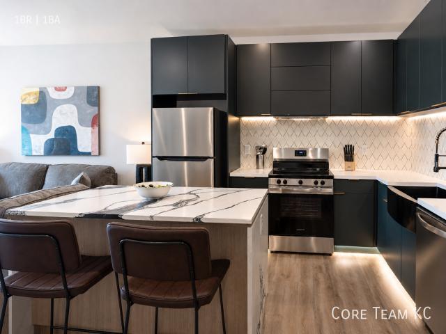 1 BR, 1 BA Apartment 3948 Main St, Kansas City, MO 64111