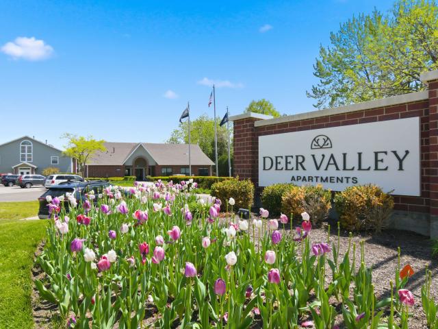 1 BR, 1 BA Apartment 30011 North Waukegan Road Unit 03 109, Lake Bluff, IL 60044