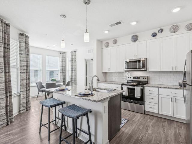 1 BR, 1 BA Apartment 3005 Willow Glen Cir. Unit 302, Lake Wales, FL 33859