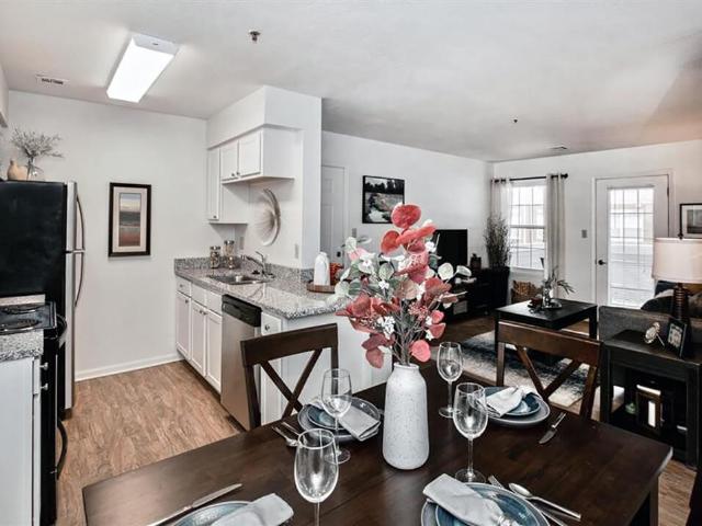 1 BR, 1 BA Apartment 300 20th Ave W Unit 4 101, Milan, IL 61264