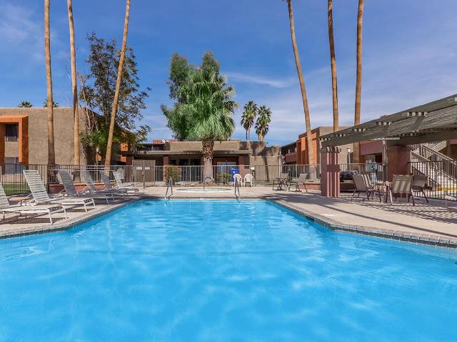 1 BR, 1 BA Apartment 300 S Calle El Segundo Unit 066, Palm Springs, CA 92262
