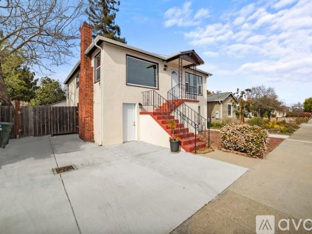 1 BR, 1 BA Apartment 301 D Street, Unit 103, Redwood City, CA 94063