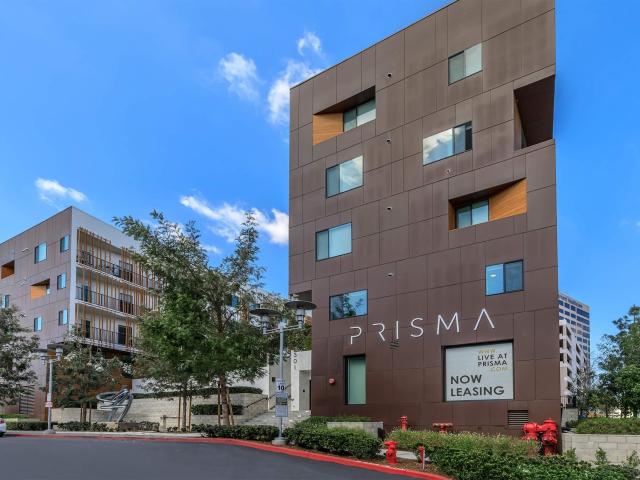 1 BR, 1 BA Apartment 301 Jeanette Lane Unit 240, Santa Ana, CA 92705