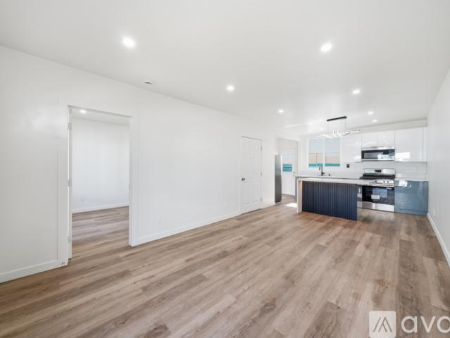 1 BR, 1 BA Apartment 3020 W 12 Th St, Unit 3028 1/2, Los Angeles, CA 90006