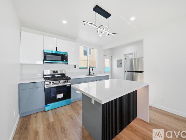 1 BR, 1 BA Apartment 3020 W 12 Th St, Unit 3030, Los Angeles, CA 90006