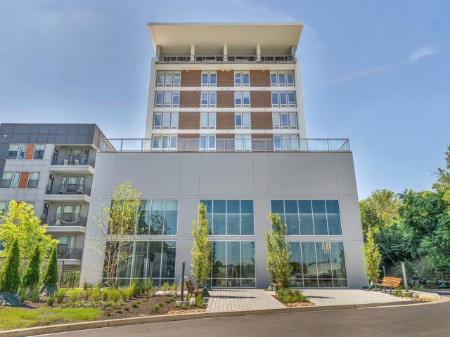 1 BR, 1 BA Apartment 3025 Charlotte Avenue Unit 0417, Nashville, TN 37209