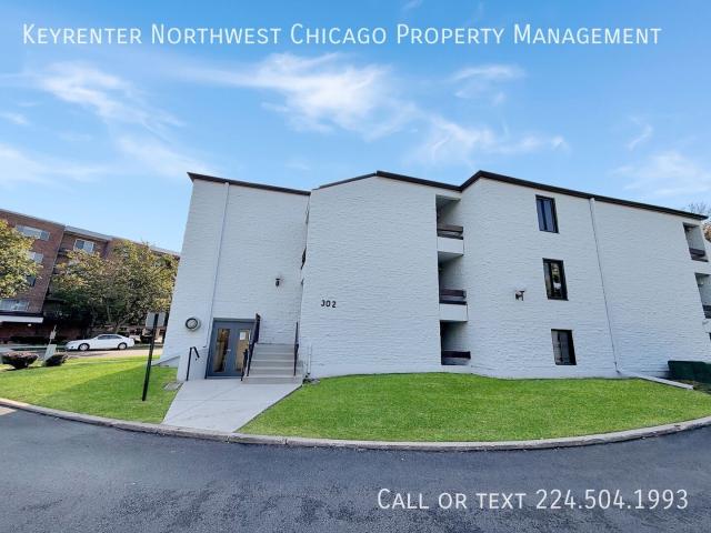 1 BR, 1 BA Apartment 302 W Miner St, Arlington Heights, IL 60005