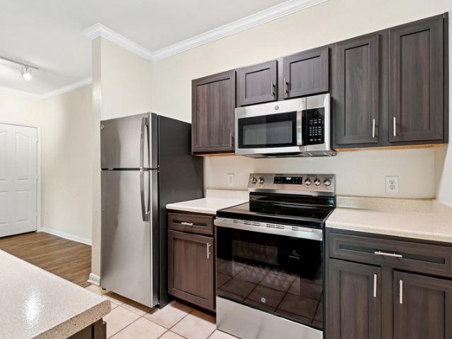 1 BR, 1 BA Apartment 3033 Bardin Road Unit 0916, Grand Prairie, TX 75052
