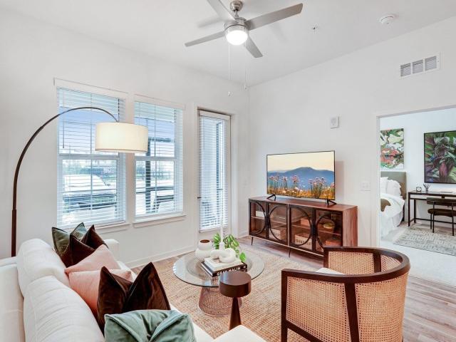 1 BR, 1 BA Apartment 3045 Broadway Avenue Unit 322, Sarasota, FL 34243