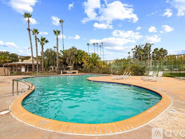 1 BR, 1 BA Apartment 3050 Rue Dorleans, Unit 227, San Diego, CA 92110